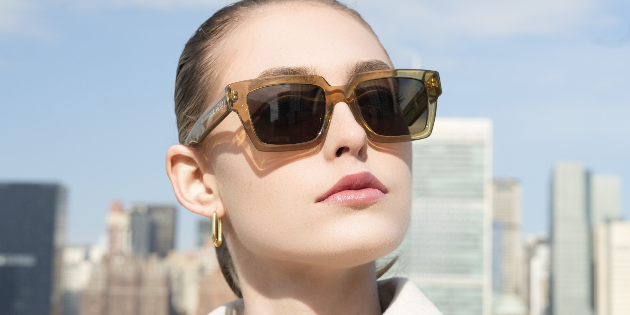 WOMEN TRENDING SUNGLASSES