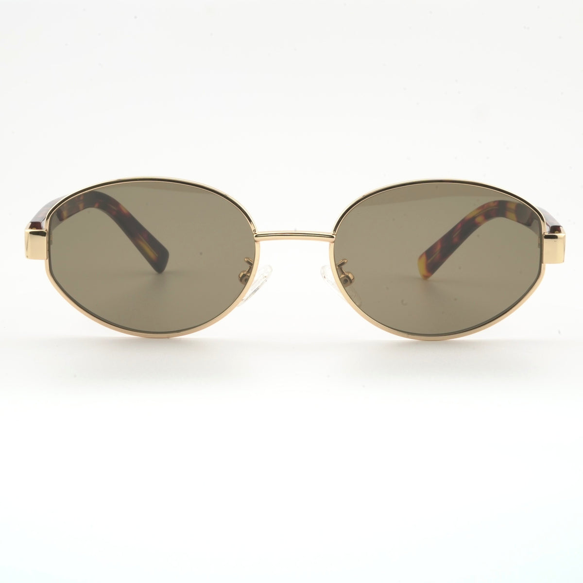 Plunge into any adventure with oval-shaped rims and cool lens gives a ...